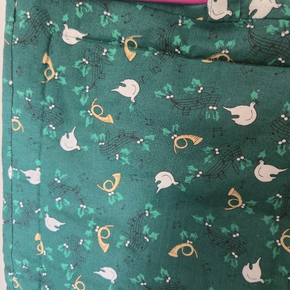 Christmas Tree Quilted Wall Hanging Handmade Decor Log Cabin Style Bells & Bows - Picture 5 of 11